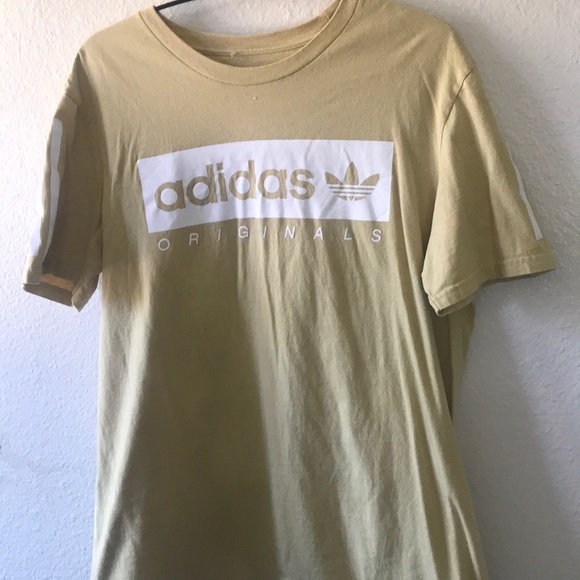Adidas shirt - Picture 1 of 3